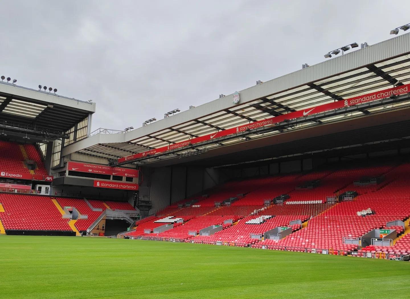 法媒：沙特胡拜尔库迪西亚愿花4000万欧引进法兰克福二门考阿（法媒：沙特胡拜尔库迪西亚愿斥资4000万欧签下法兰克福替补门将考阿）