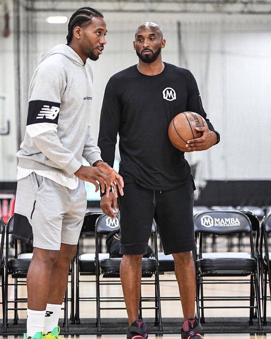 斩获皇马生涯首球，赫伊森是本赛季西甲进球最年轻的后卫（皇马处子球到手，赫伊森成本赛季西甲最年轻破门后卫）