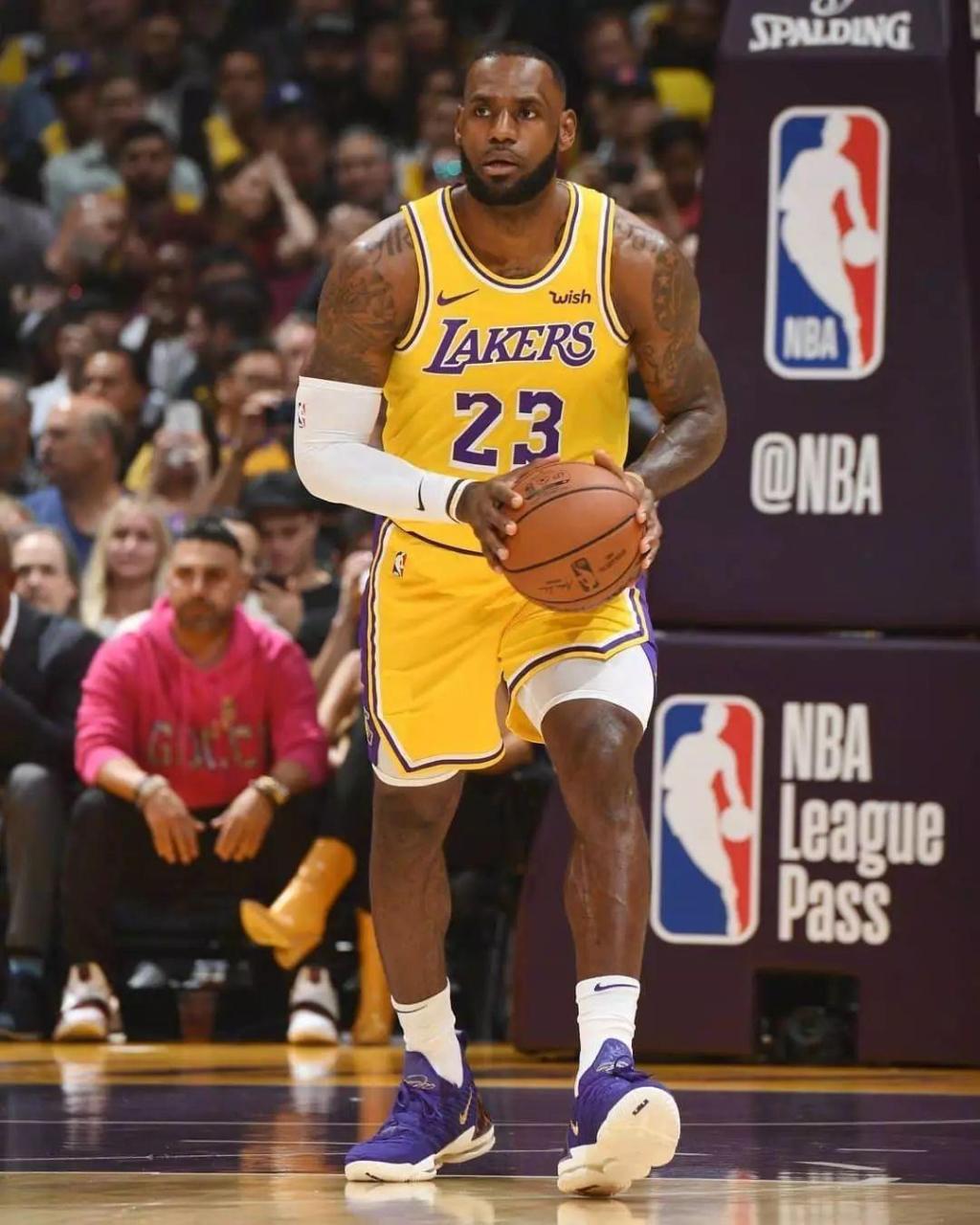 体坛：国安足协杯夺冠靠运气+签位，中超要夺冠似乎遥不可及（体坛：国安足协杯夺冠仰仗签运，中超争冠仍遥不可及）