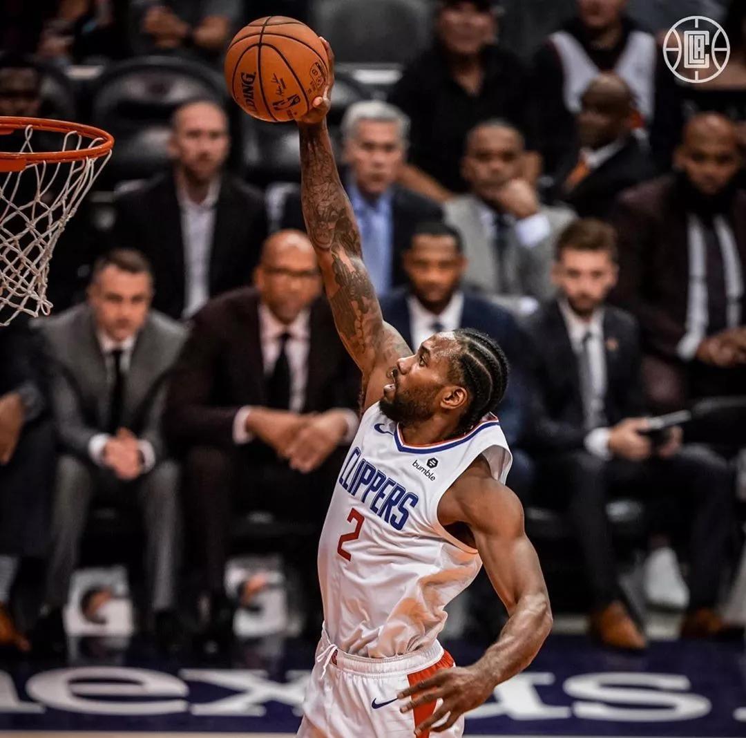 记者：西海岸外援戴维森返回巴西接受鼻梁手术，恢复期3个月（记者透露：西海岸外援戴维森回巴西做鼻梁手术，预计缺阵三个月）