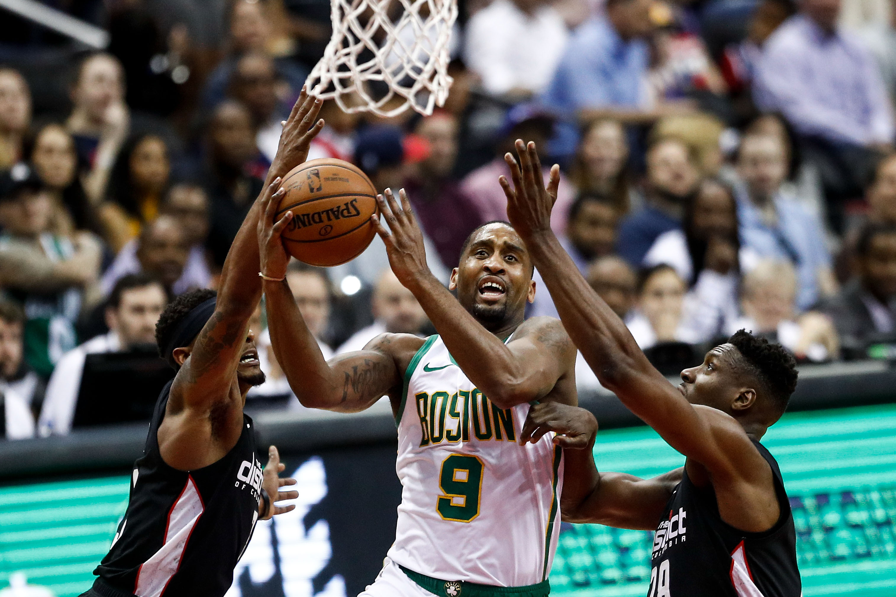 巴洛贡连续三场破门，摩纳哥1比0胜加拉塔萨雷（巴洛贡三连场建功，摩纳哥1-0小胜加拉塔萨雷）