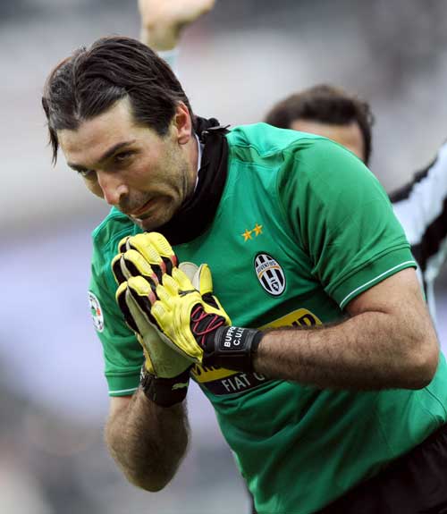 NBA战报：阿尔达马20分8板，灰熊102-96击败独行侠（NBA赛况：阿尔达马20分8篮板，灰熊102-96力克独行侠）