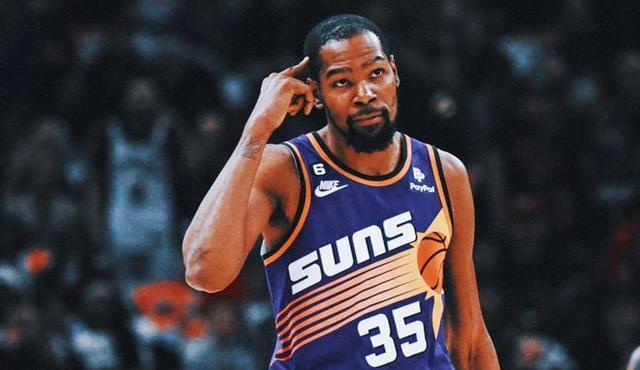 贺希宁半场表现出色，独得14分5板3助1断（贺希宁半场爆发：14分5篮板3助攻1抢断）