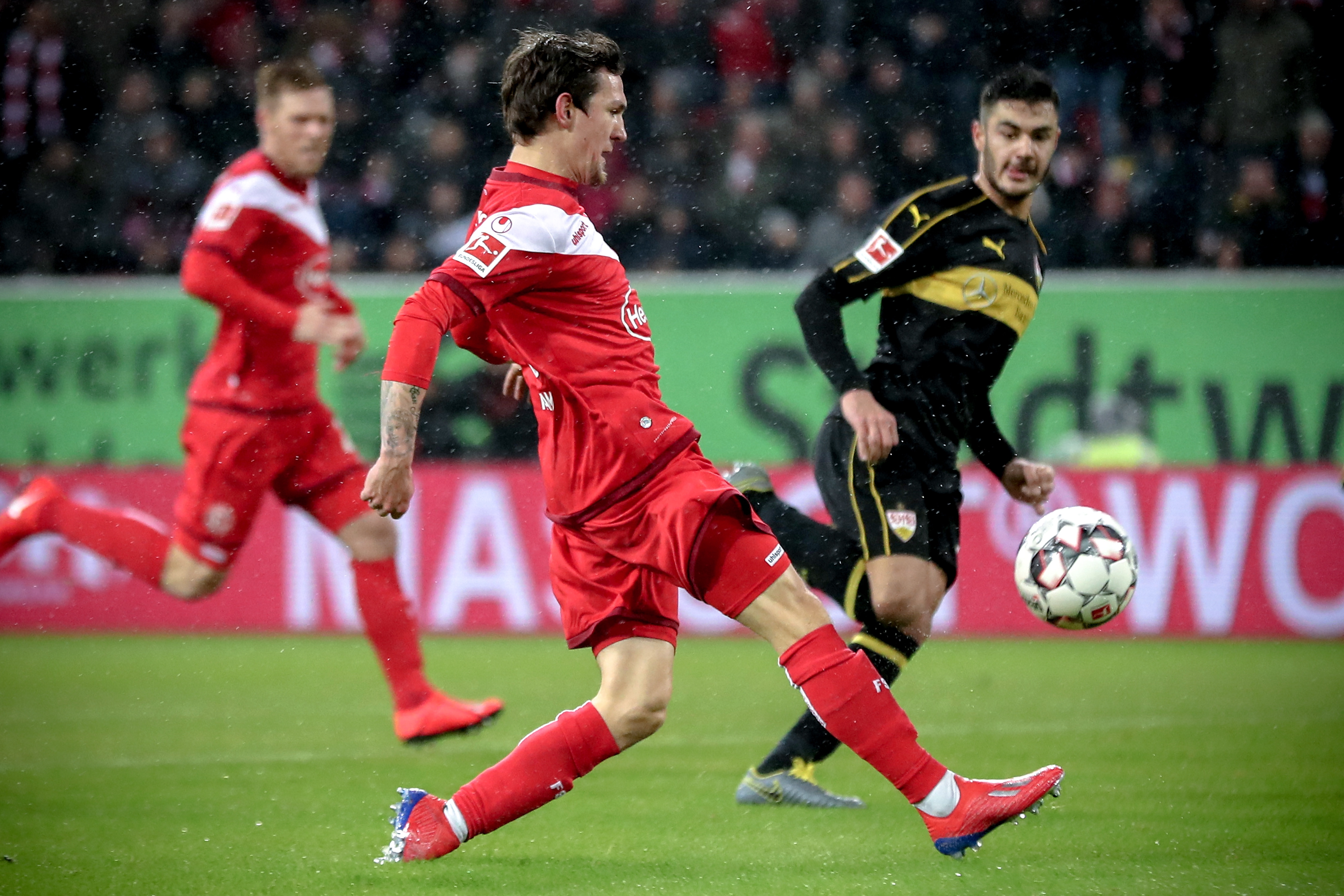 跟队：阿拉巴确定离队吕迪格或去沙特 皇马关注雅奎特 施洛特贝克（队记：阿拉巴确认离队，吕迪格或赴沙特；皇马关注雅奎特与施洛特贝克）