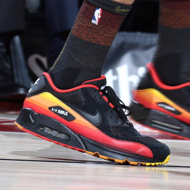 仅次于法蒂和亚马尔，萨特帕耶夫是欧冠第三年轻的进球者（萨特帕耶夫成欧冠第三年轻进球者，仅次于法蒂和亚马尔）